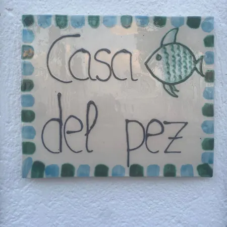 Casa Del Pez Vivienda A Pie De Calle En Agua Amarga A 250 Metros De La Playa Apartment