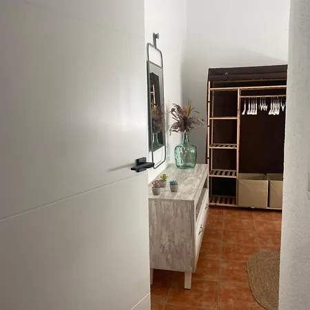 Casa Del Pez Vivienda A Pie De Calle En Agua Amarga A 250 Metros De La Playa Apartment *